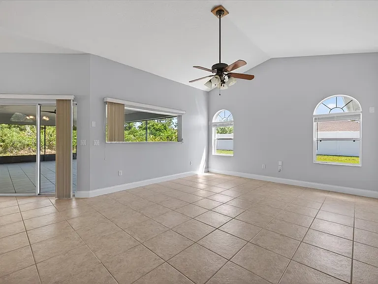 28 Freneau Ln — Photo 11