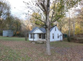 463 Red Top Rd, Indian Mound, TN 37079