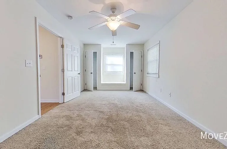 412 S Kerr Ave — Photo 11