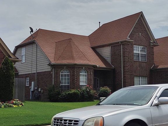 3rd image of 4804 Bloomfield Dr