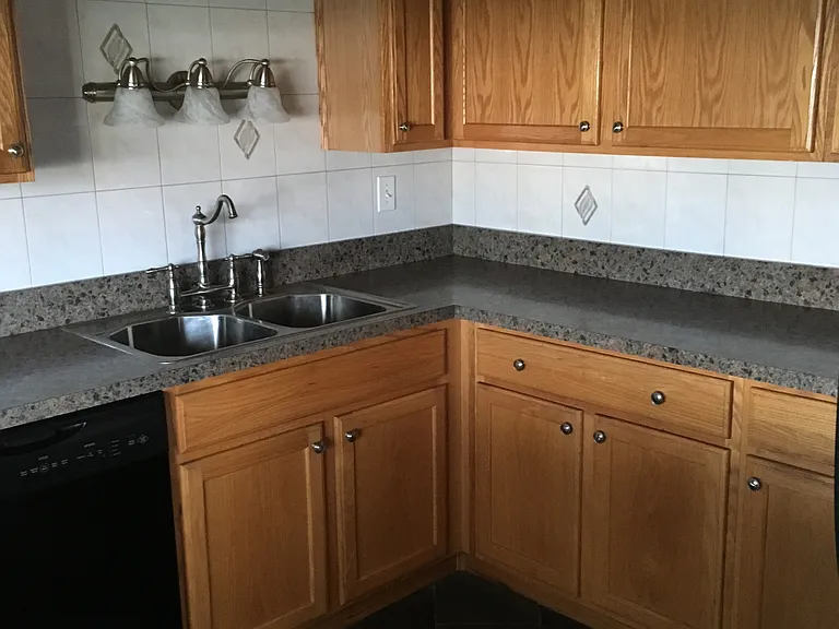 10300 Ridgeland Ave — Photo 7