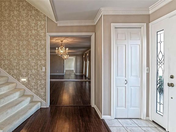 4th image of 1148 Knotty Oaks Dr
