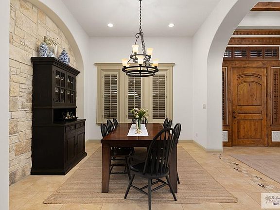 4th image of 5701 Spicewood