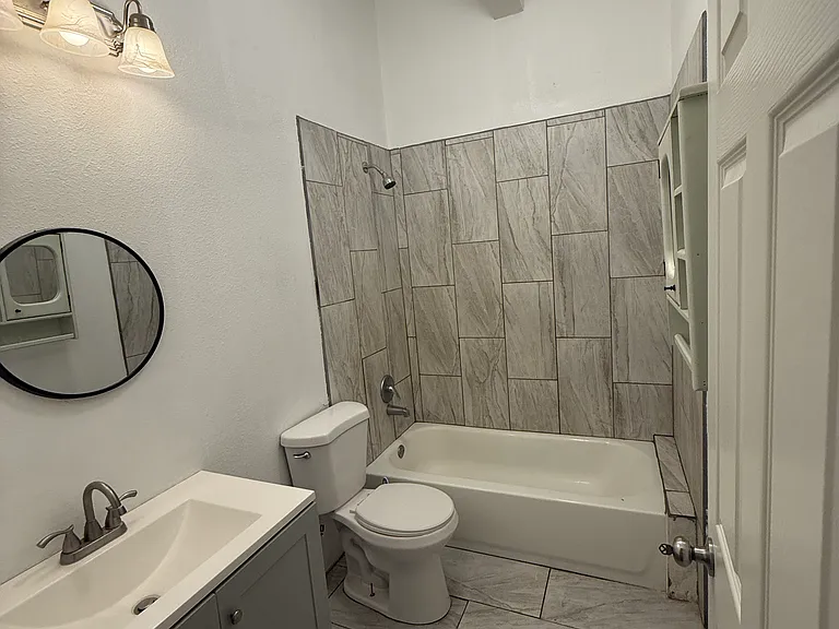 Gallegos Ln — Photo 13