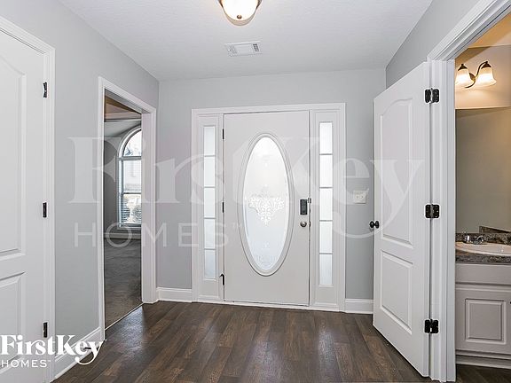 3rd image of 1439 Dillard Heights Dr