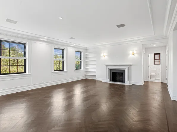 1160 Fifth Avenue image 1 of 31