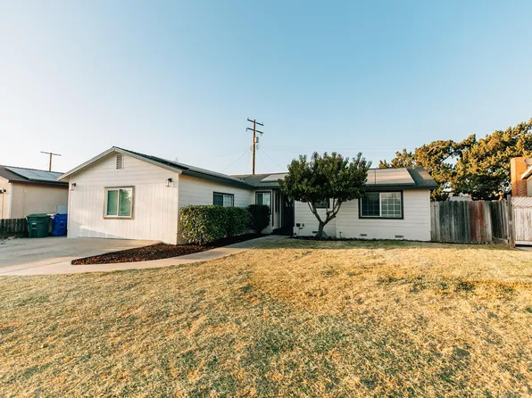 127 Whittier Court, Exeter, CA 93221