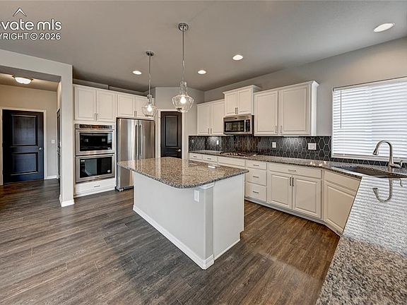 4th image of 9793 Emerald Vista Dr