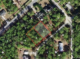 10205 W Ohio Dr, Crystal River, FL 34428