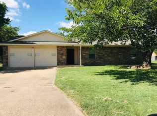 531 Lakeside Dr, Duncanville, TX 75116