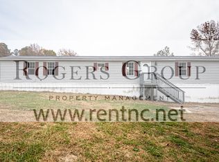 321 Hidden Lake Ln, Henderson, NC 27537