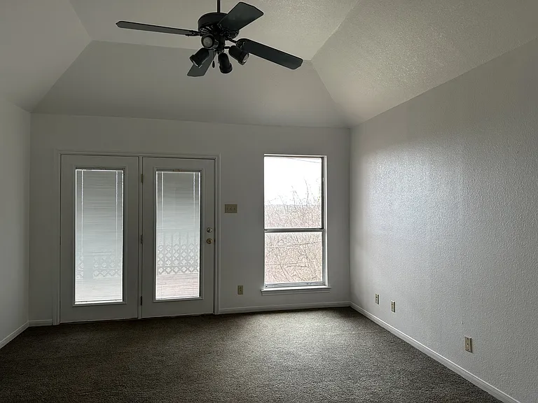 127 Wind Ridge Dr — Photo 8