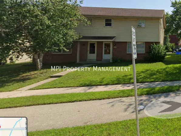 9519 W Bradley Rd, Milwaukee, WI 53224
