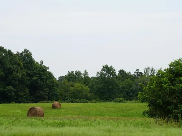 224 Owl Rd, Brookneal, VA 24528