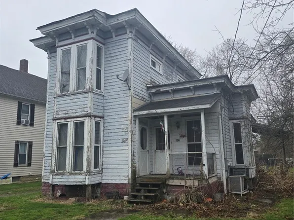 124 Hickory St, Andover, OH 44003