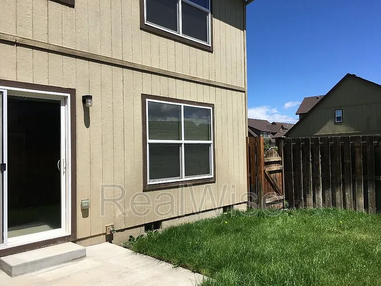2885 SW Indian Cir — Photo 41