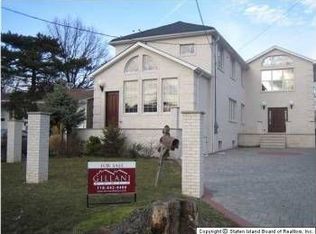 1101 Tompkins Ave, Staten Island, NY 10305