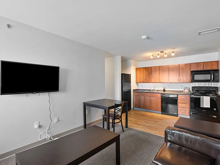 WaterFront Apartments — Photo 82