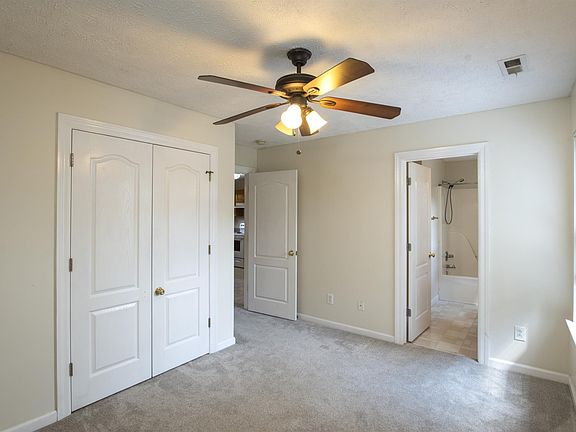 5th image of 812 Ewing Blvd APT A