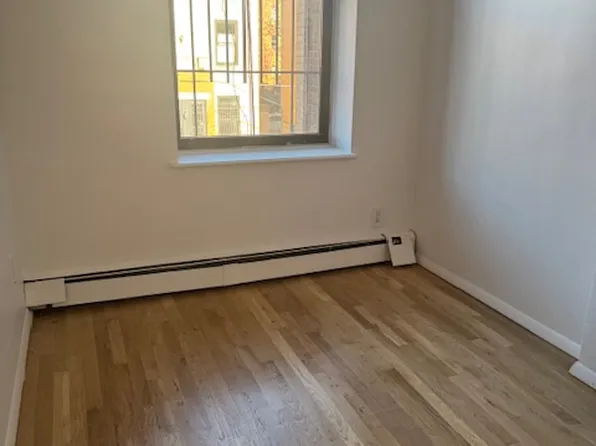 223 West 138th Street image 4 of 7