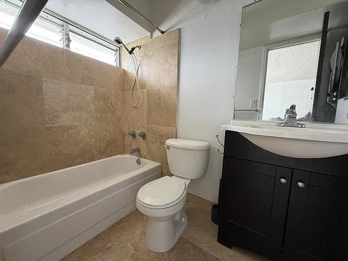 Studio, 1.0 bath, $1,625 — Photo 3