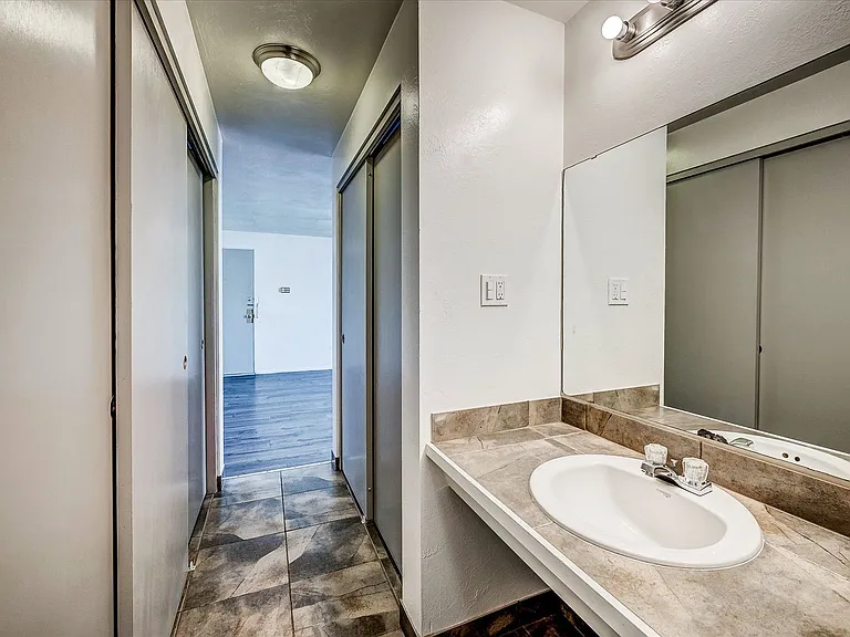 Aruba Apartments — Photo 43