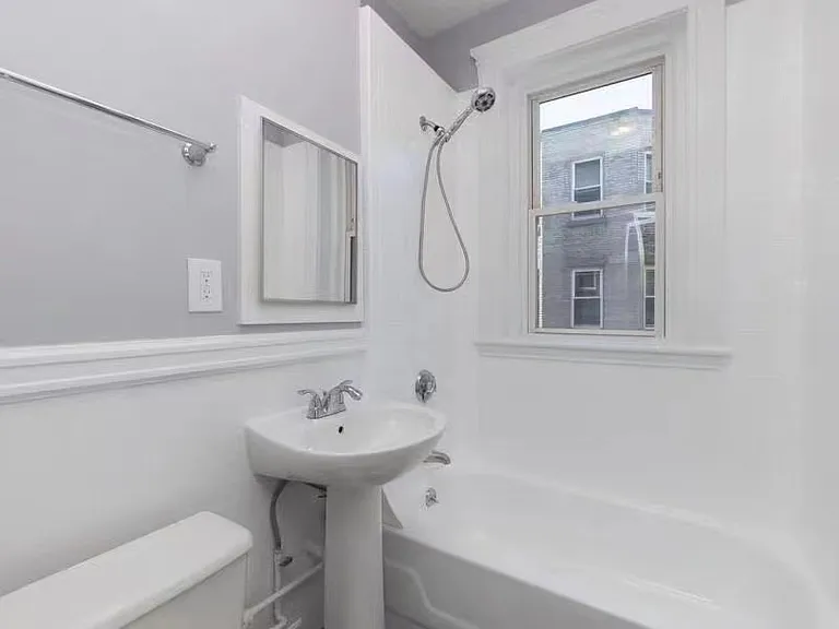131 Park Dr #33 — Photo 9