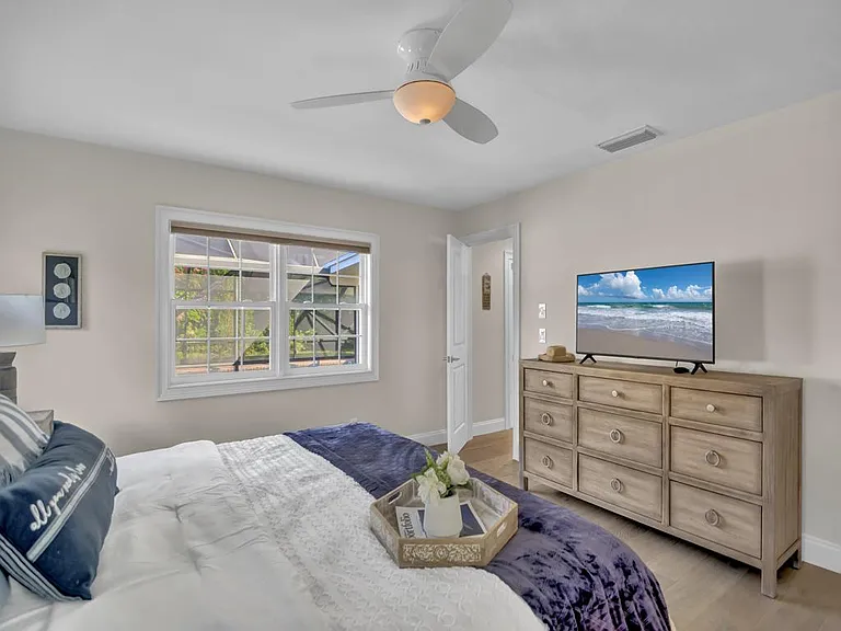 1526 Pelican Ln — Photo 14
