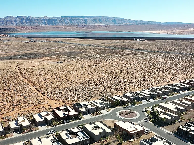 3212 S 4900 W — Photo 34
