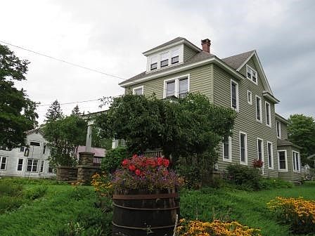 3rd image of 266 N Main St