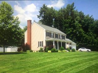484 Richardson Rd, Fitchburg, MA 01420