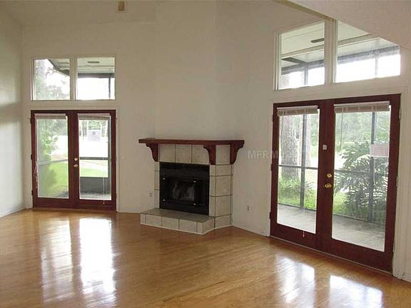 2nd image of 4432 Dunwoody Pl #17