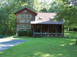 1185 Dedmon Rd, Camden, TN 38320