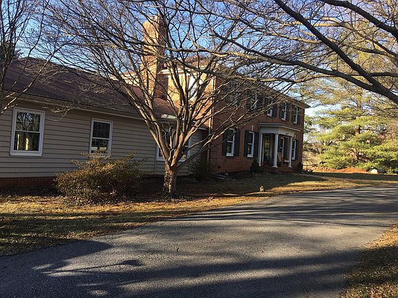 4th image of 4180 Palomino Ln