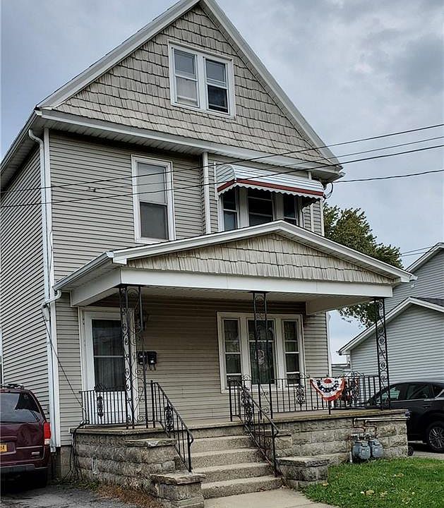1st image of 72 Moreland St