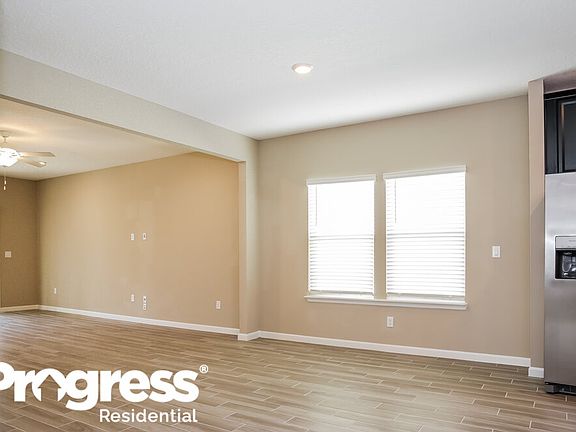 5th image of 6274 Starlight Dr