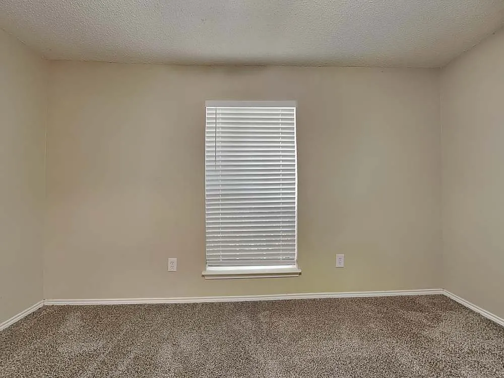Building Photo - 8007 Mourning Dove Dr