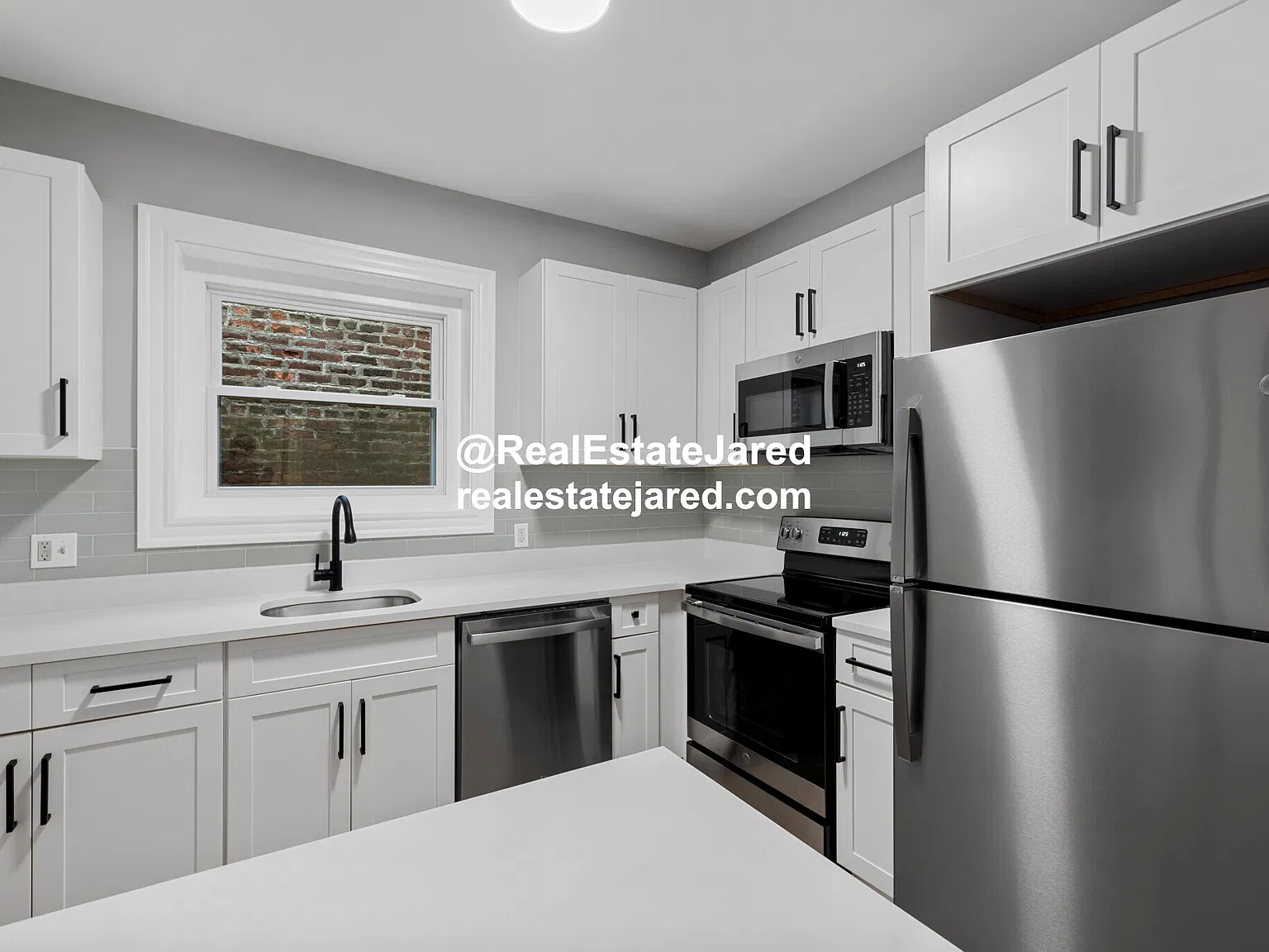 4 bed, 1.0 bath, $8,500 — Photo 1