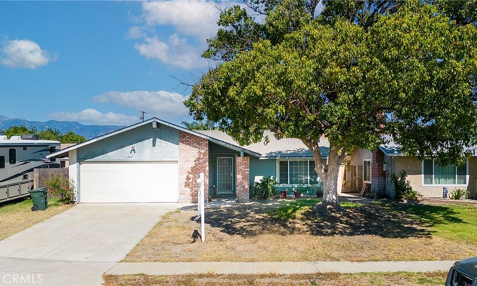 1st image of 15960 Grevillea St