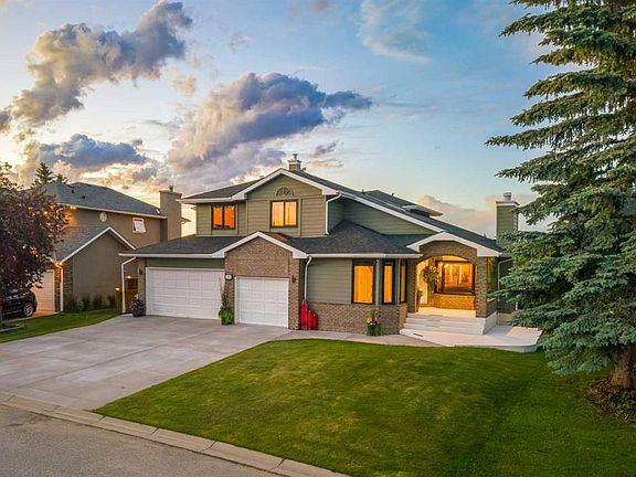 3rd image of 85 SW Sunset Way SE