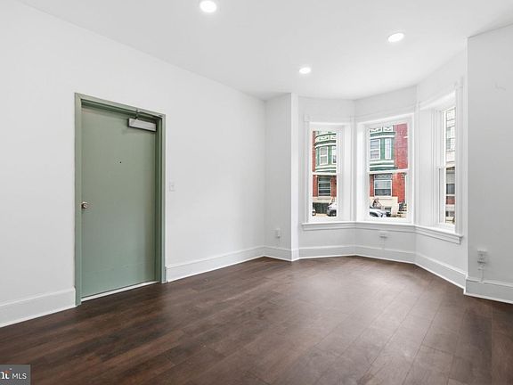 2nd image of 267 S Potomac St #1