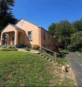 1816 S 40th St, Saint Joseph, MO, 64507