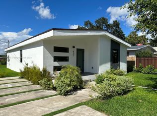 421 NW 59th Ter, Miami, FL 33127
