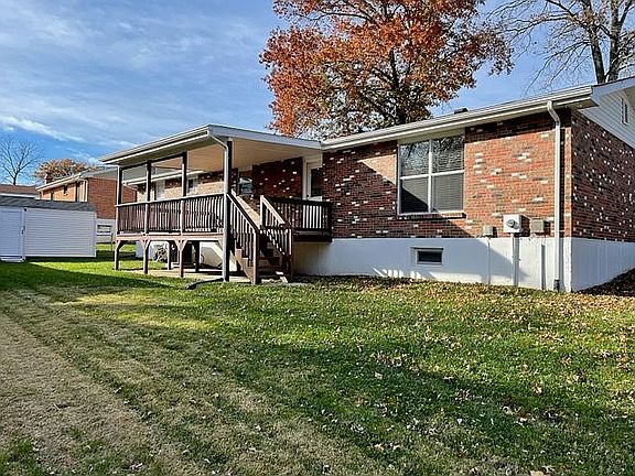 Back yard/shed/covered deck