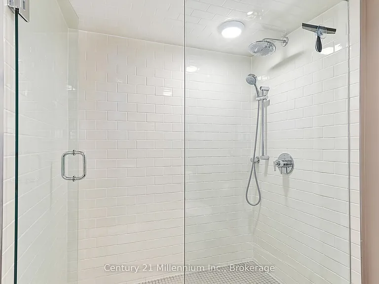 110 Fairway Ct #102 — Photo 23