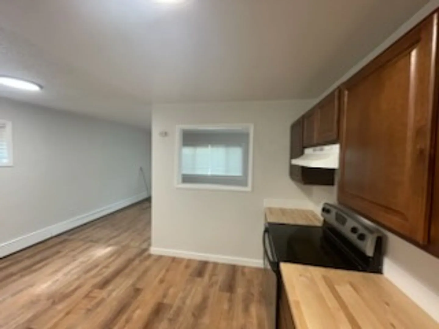 401 Concord — Photo 2