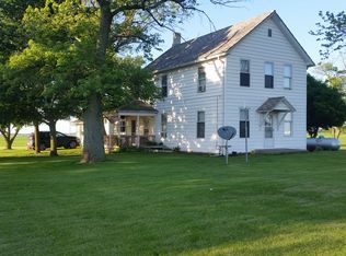 1716 E 200 North Rd, Hoopeston, IL 60942