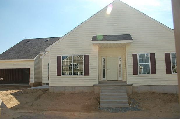 2nd image of 191 Rose View Dr