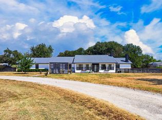 424 Fm 1563, Wolfe City, TX 75496