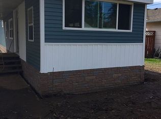 1341 Quince St, Sweet Home, OR 97386